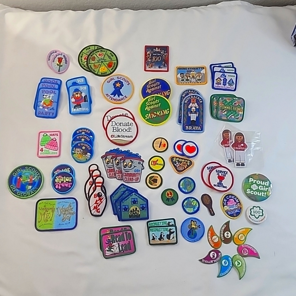 New Large Lot/Bundle of 70 Girl Scout Iron On Badges Patches